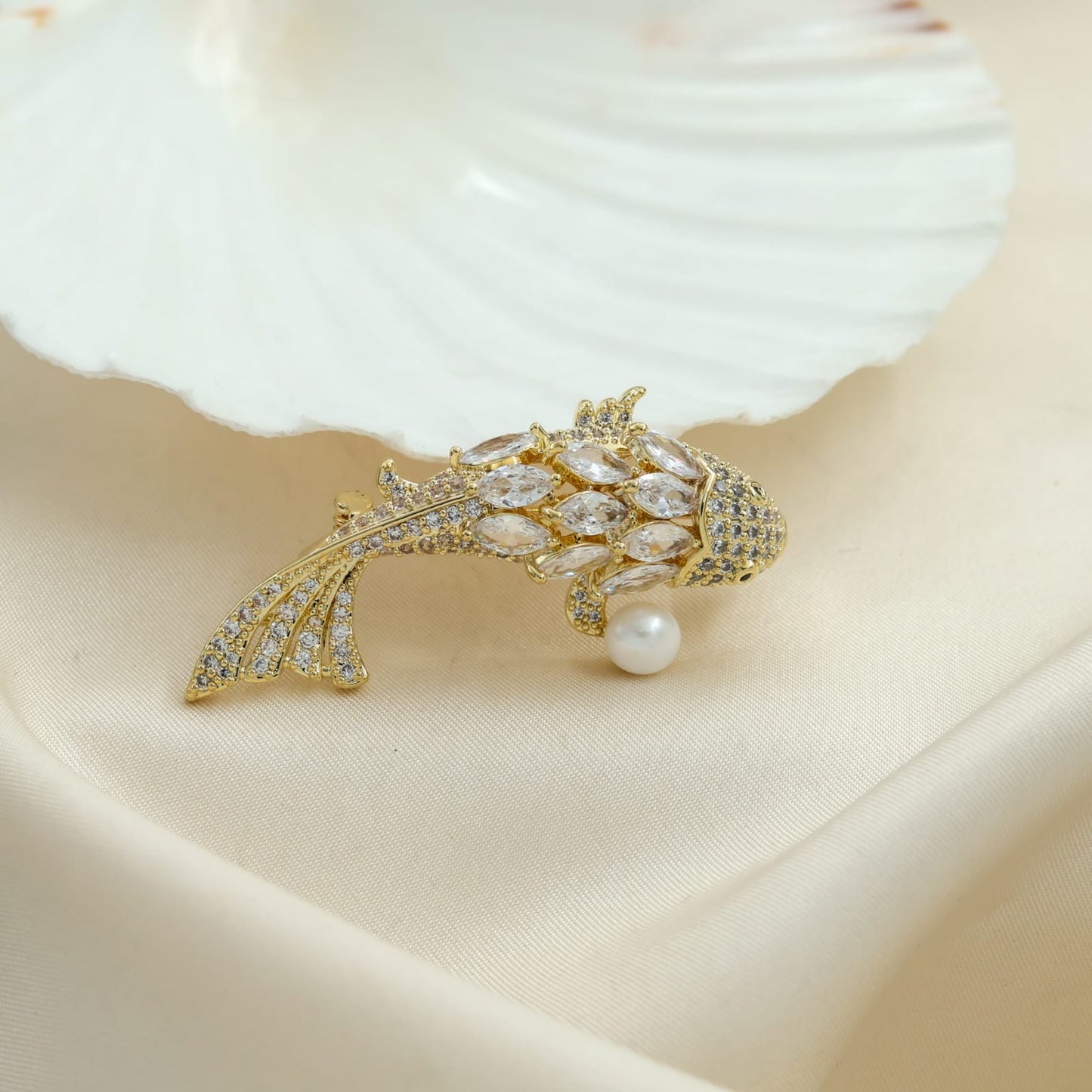 Aurelia Pearlfin Couture Brooch | Luxury by Kohizen