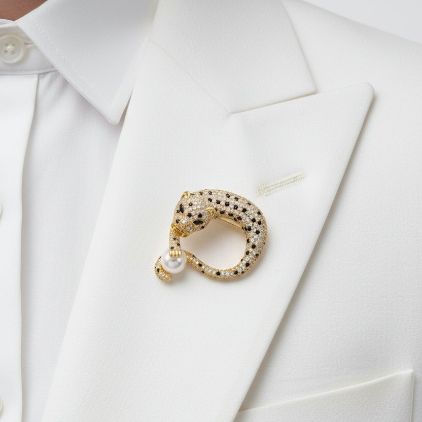 Keeper of the Pearl Brooch | Luxury Animal Brooch by Kohizen
