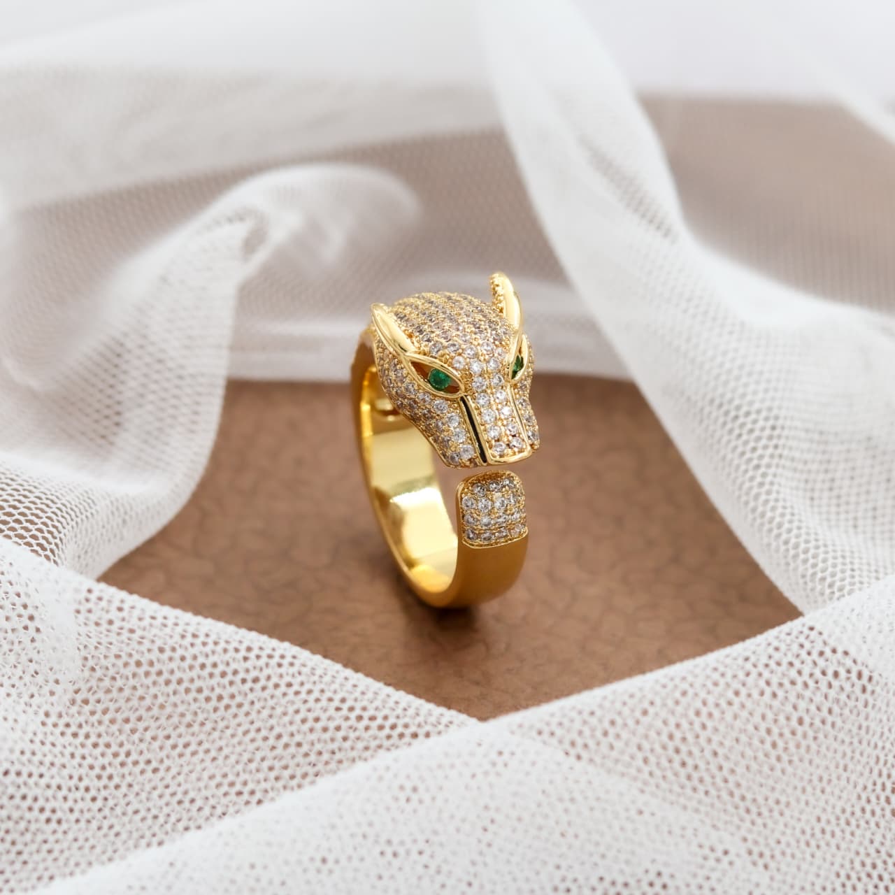 Panthère Émeraude Couture Ring | Luxury by Kohizen